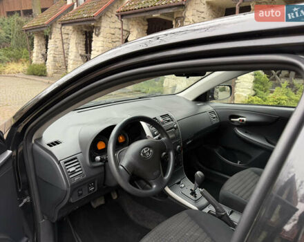 Черный Тойота Королла, объемом двигателя 1.6 л и пробегом 149 тыс. км за 5950 $, фото 24 на Automoto.ua