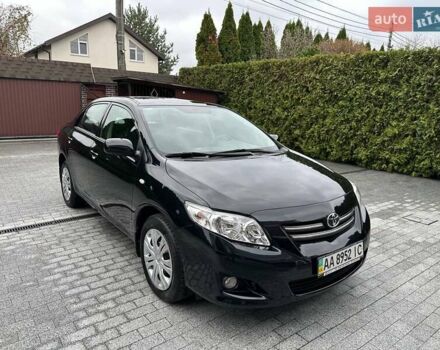 Чорний Тойота Королла, об'ємом двигуна 1.6 л та пробігом 49 тис. км за 9999 $, фото 12 на Automoto.ua