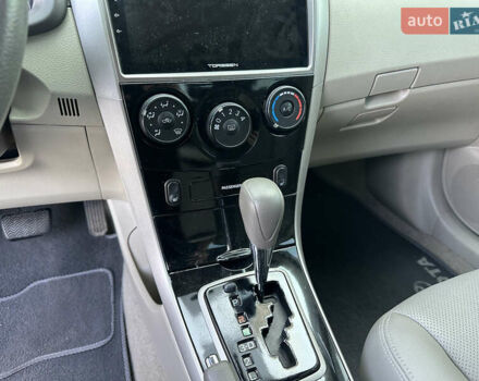 Черный Тойота Королла, объемом двигателя 1.6 л и пробегом 130 тыс. км за 9850 $, фото 1 на Automoto.ua