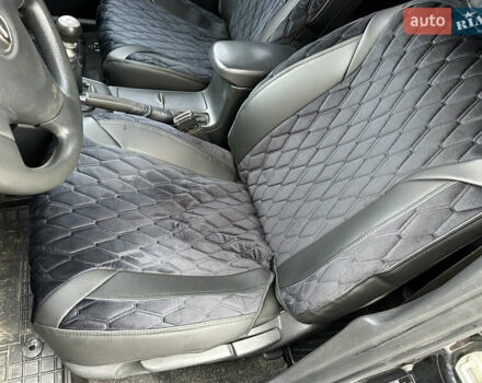 Черный Тойота Королла, объемом двигателя 1.33 л и пробегом 251 тыс. км за 5500 $, фото 14 на Automoto.ua