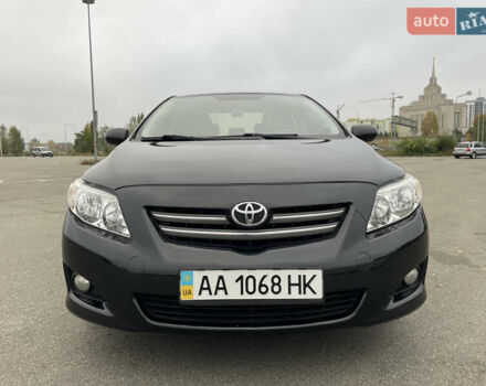 Черный Тойота Королла, объемом двигателя 1.6 л и пробегом 193 тыс. км за 8300 $, фото 2 на Automoto.ua