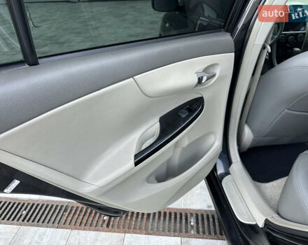 Черный Тойота Королла, объемом двигателя 1.6 л и пробегом 130 тыс. км за 9850 $, фото 22 на Automoto.ua