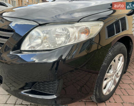 Черный Тойота Королла, объемом двигателя 1.3 л и пробегом 236 тыс. км за 4999 $, фото 3 на Automoto.ua