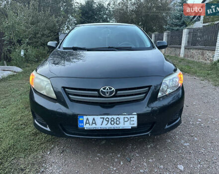 Черный Тойота Королла, объемом двигателя 1.6 л и пробегом 220 тыс. км за 5900 $, фото 2 на Automoto.ua