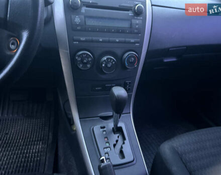 Черный Тойота Королла, объемом двигателя 1.6 л и пробегом 220 тыс. км за 5900 $, фото 18 на Automoto.ua