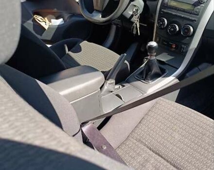 Черный Тойота Королла, объемом двигателя 1.33 л и пробегом 72 тыс. км за 8700 $, фото 2 на Automoto.ua