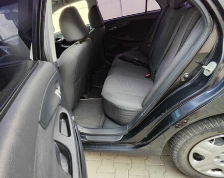 Черный Тойота Королла, объемом двигателя 1.33 л и пробегом 219 тыс. км за 6000 $, фото 4 на Automoto.ua