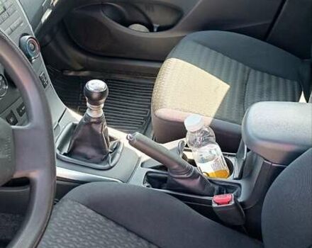 Черный Тойота Королла, объемом двигателя 1.33 л и пробегом 72 тыс. км за 8700 $, фото 6 на Automoto.ua