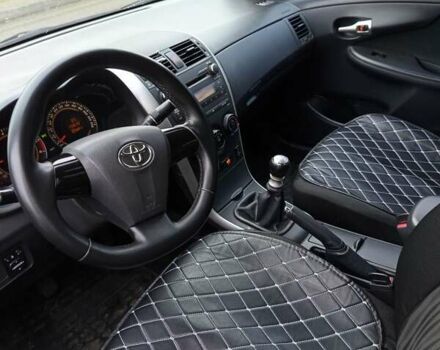 Черный Тойота Королла, объемом двигателя 1.3 л и пробегом 224 тыс. км за 6200 $, фото 9 на Automoto.ua