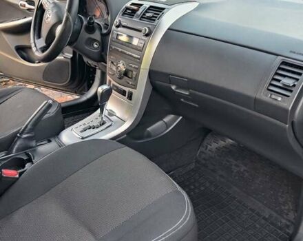 Черный Тойота Королла, объемом двигателя 1.6 л и пробегом 244 тыс. км за 8400 $, фото 16 на Automoto.ua