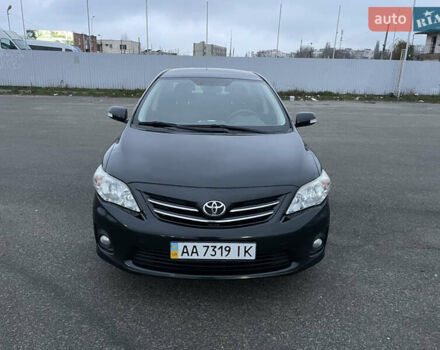 Черный Тойота Королла, объемом двигателя 1.6 л и пробегом 186 тыс. км за 10200 $, фото 1 на Automoto.ua
