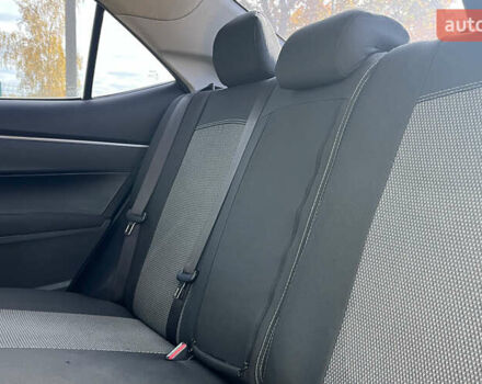 Черный Тойота Королла, объемом двигателя 1.33 л и пробегом 212 тыс. км за 7900 $, фото 22 на Automoto.ua