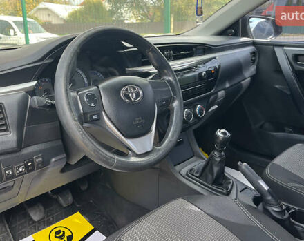 Черный Тойота Королла, объемом двигателя 1.33 л и пробегом 212 тыс. км за 7900 $, фото 7 на Automoto.ua