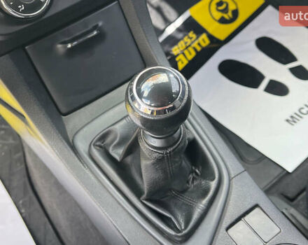 Черный Тойота Королла, объемом двигателя 1.33 л и пробегом 212 тыс. км за 7900 $, фото 13 на Automoto.ua