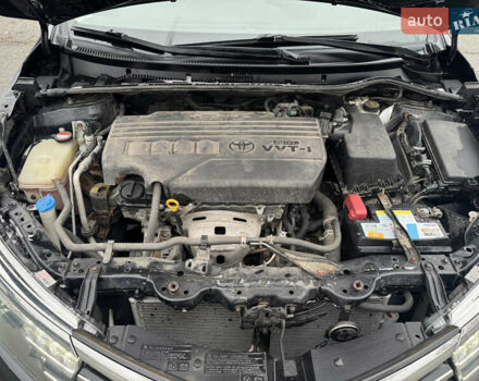 Чорний Тойота Королла, об'ємом двигуна 1.33 л та пробігом 217 тис. км за 7500 $, фото 14 на Automoto.ua