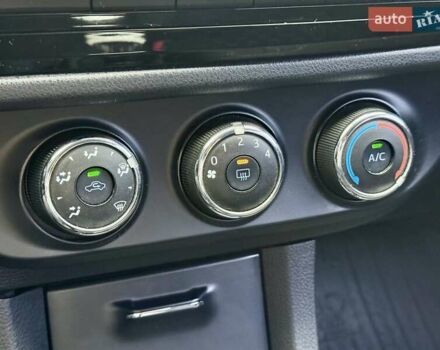 Черный Тойота Королла, объемом двигателя 1.33 л и пробегом 222 тыс. км за 7500 $, фото 14 на Automoto.ua