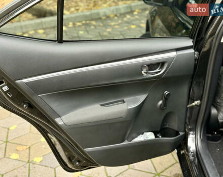 Черный Тойота Королла, объемом двигателя 1.33 л и пробегом 183 тыс. км за 9999 $, фото 12 на Automoto.ua