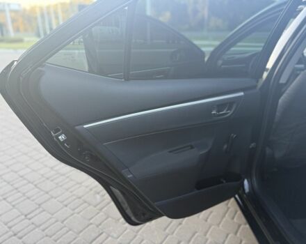 Черный Тойота Королла, объемом двигателя 1.3 л и пробегом 182 тыс. км за 9999 $, фото 10 на Automoto.ua