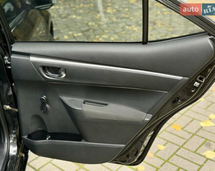 Черный Тойота Королла, объемом двигателя 1.33 л и пробегом 183 тыс. км за 9999 $, фото 11 на Automoto.ua