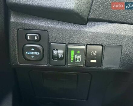 Черный Тойота Королла, объемом двигателя 1.33 л и пробегом 222 тыс. км за 7500 $, фото 15 на Automoto.ua