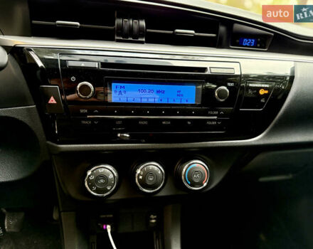 Черный Тойота Королла, объемом двигателя 1.33 л и пробегом 183 тыс. км за 9999 $, фото 9 на Automoto.ua