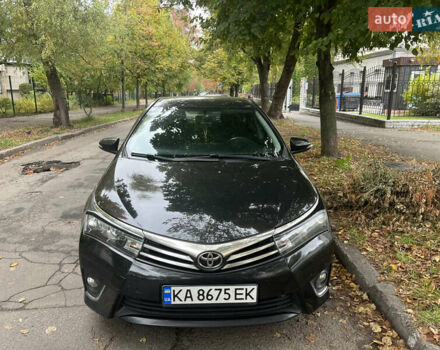 Чорний Тойота Королла, об'ємом двигуна 1.6 л та пробігом 218 тис. км за 11500 $, фото 1 на Automoto.ua