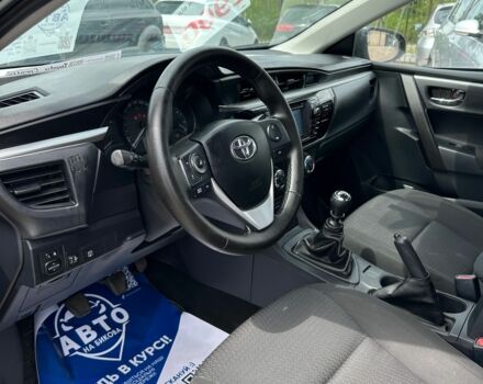 Чорний Тойота Королла, об'ємом двигуна 1.3 л та пробігом 193 тис. км за 8500 $, фото 10 на Automoto.ua