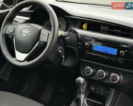 Черный Тойота Королла, объемом двигателя 1.33 л и пробегом 230 тыс. км за 7999 $, фото 8 на Automoto.ua
