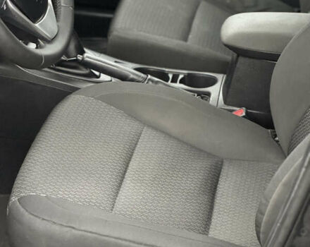 Черный Тойота Королла, объемом двигателя 1.33 л и пробегом 230 тыс. км за 7999 $, фото 10 на Automoto.ua