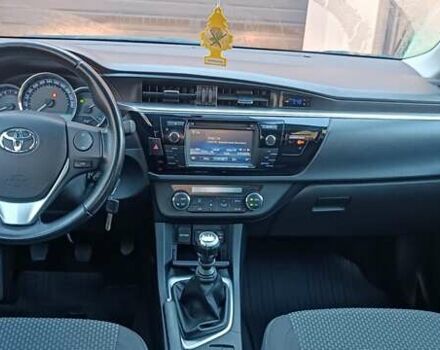 Черный Тойота Королла, объемом двигателя 1.33 л и пробегом 95 тыс. км за 10900 $, фото 7 на Automoto.ua