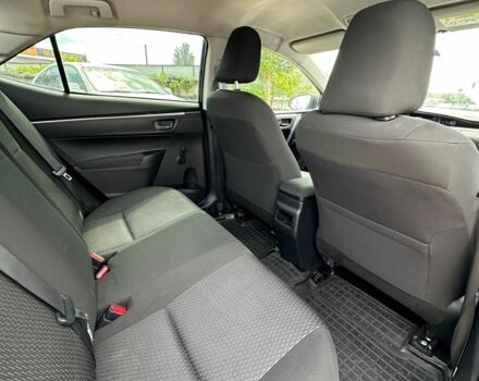 Чорний Тойота Королла, об'ємом двигуна 1.3 л та пробігом 193 тис. км за 8500 $, фото 5 на Automoto.ua