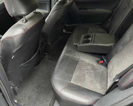 Черный Тойота Королла, объемом двигателя 1.6 л и пробегом 134 тыс. км за 14200 $, фото 11 на Automoto.ua