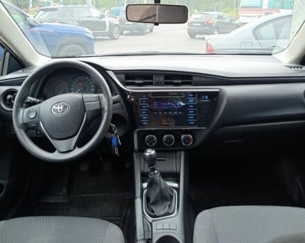 Черный Тойота Королла, объемом двигателя 1.3 л и пробегом 88 тыс. км за 12500 $, фото 6 на Automoto.ua