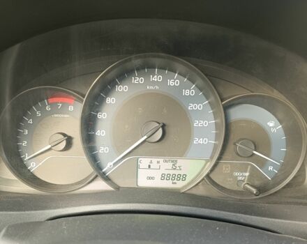 Черный Тойота Королла, объемом двигателя 1.3 л и пробегом 88 тыс. км за 12500 $, фото 2 на Automoto.ua