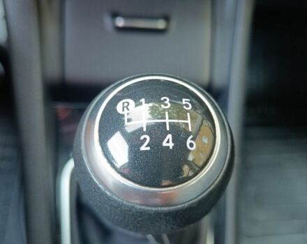 Черный Тойота Королла, объемом двигателя 1.3 л и пробегом 88 тыс. км за 12500 $, фото 8 на Automoto.ua