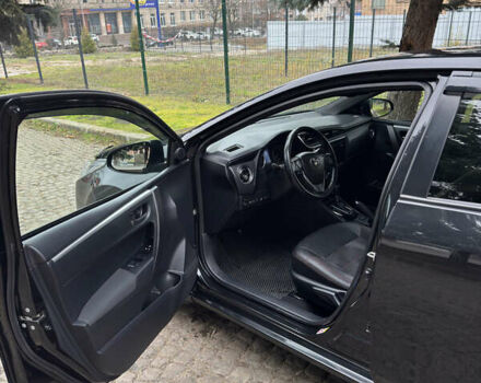 Черный Тойота Королла, объемом двигателя 1.6 л и пробегом 134 тыс. км за 14200 $, фото 8 на Automoto.ua