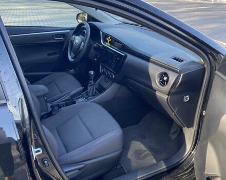 Черный Тойота Королла, объемом двигателя 1.33 л и пробегом 102 тыс. км за 12700 $, фото 5 на Automoto.ua