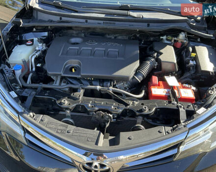 Черный Тойота Королла, объемом двигателя 1.6 л и пробегом 102 тыс. км за 12500 $, фото 10 на Automoto.ua