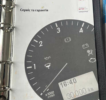 Черный Тойота Королла, объемом двигателя 1.6 л и пробегом 35 тыс. км за 19100 $, фото 28 на Automoto.ua