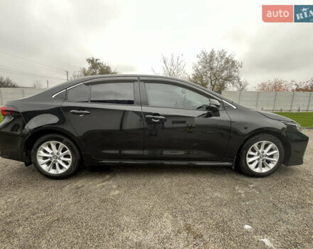 Черный Тойота Королла, объемом двигателя 1.6 л и пробегом 35 тыс. км за 19100 $, фото 5 на Automoto.ua