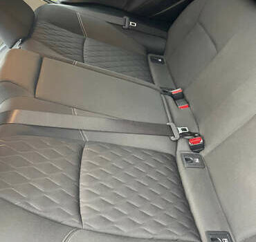 Черный Тойота Королла, объемом двигателя 1.6 л и пробегом 35 тыс. км за 19100 $, фото 18 на Automoto.ua