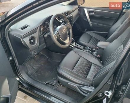 Черный Тойота Королла, объемом двигателя 1.8 л и пробегом 47 тыс. км за 15500 $, фото 5 на Automoto.ua