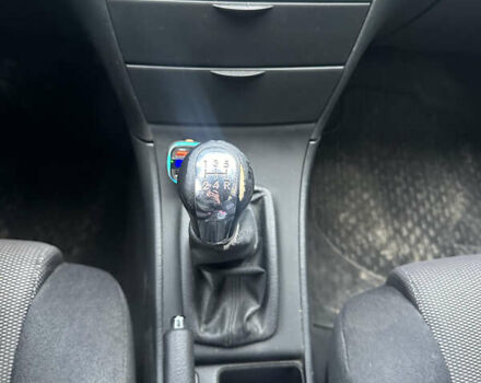 Чорний Тойота Королла, об'ємом двигуна 2 л та пробігом 330 тис. км за 5900 $, фото 13 на Automoto.ua