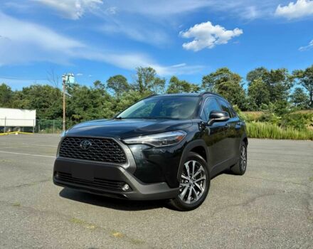 Черный Тойота Королла, объемом двигателя 2 л и пробегом 13 тыс. км за 12600 $, фото 2 на Automoto.ua