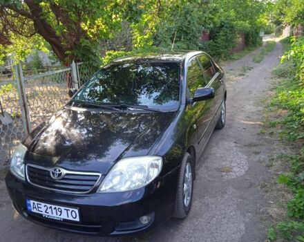 Черный Тойота Королла, объемом двигателя 1.6 л и пробегом 150 тыс. км за 4700 $, фото 1 на Automoto.ua