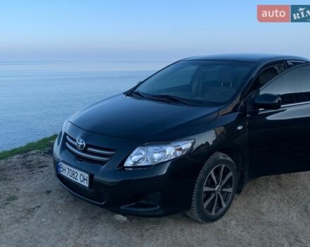 Черный Тойота Королла, объемом двигателя 1.79 л и пробегом 250 тыс. км за 7500 $, фото 1 на Automoto.ua
