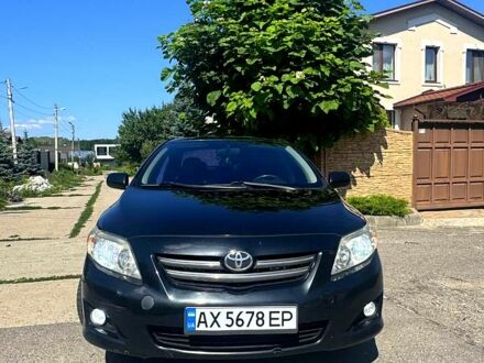 Черный Тойота Королла, объемом двигателя 1.6 л и пробегом 301 тыс. км за 6699 $, фото 1 на Automoto.ua