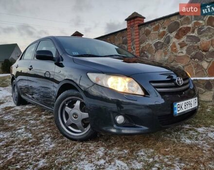 Черный Тойота Королла, объемом двигателя 1.6 л и пробегом 236 тыс. км за 7500 $, фото 1 на Automoto.ua