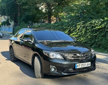 Черный Тойота Королла, объемом двигателя 1.3 л и пробегом 244 тыс. км за 7500 $, фото 1 на Automoto.ua