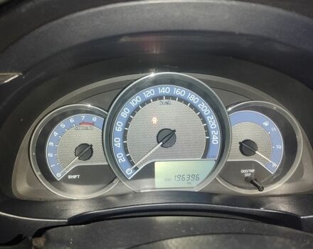 Черный Тойота Королла, объемом двигателя 1.6 л и пробегом 197 тыс. км за 10000 $, фото 1 на Automoto.ua